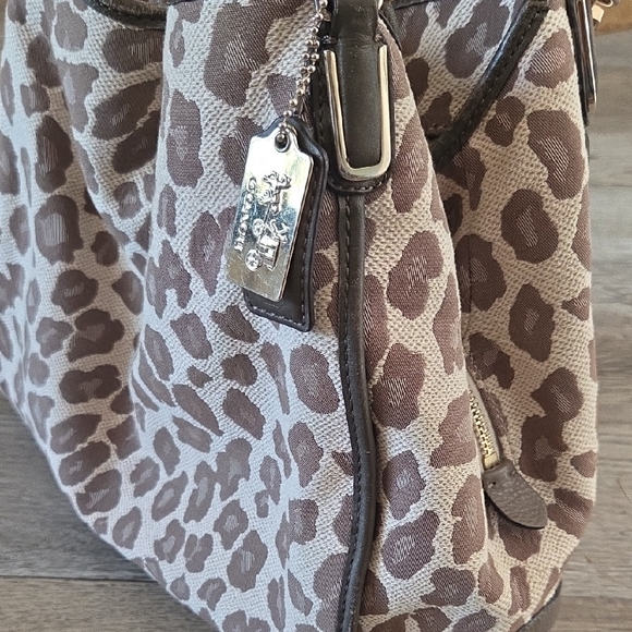 Coach Ocelot Leopard Madison Pheobe Shoulder Tote - Picture 2 of 10